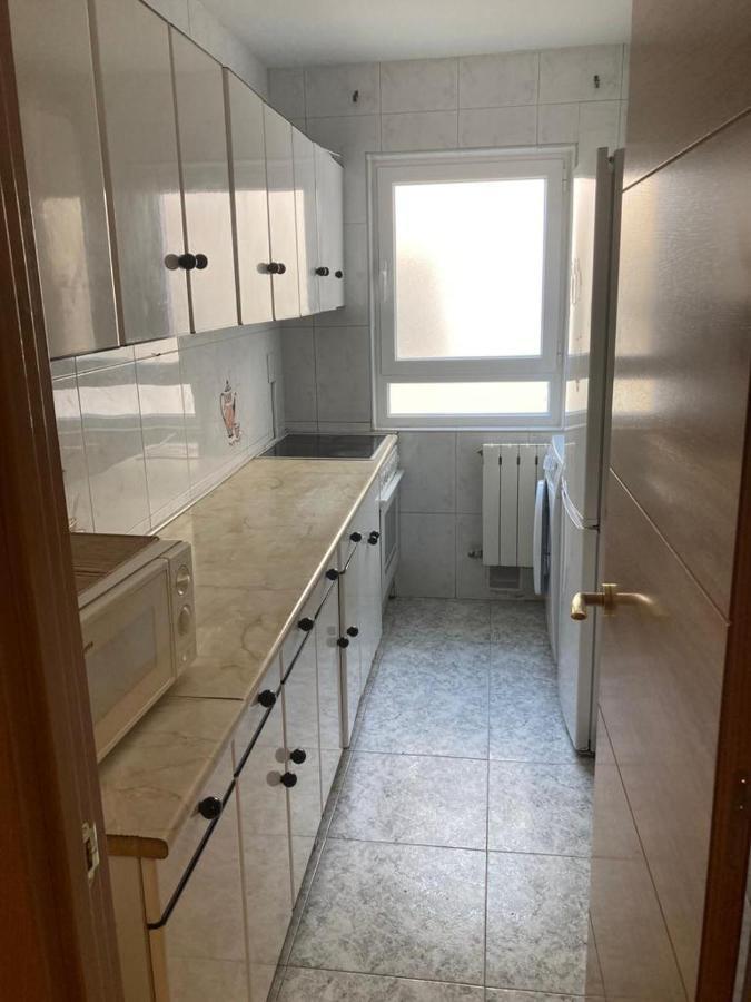 Habitacion Doble En Apartamento De 3 Habitaciones Salamanka Zewnętrze zdjęcie