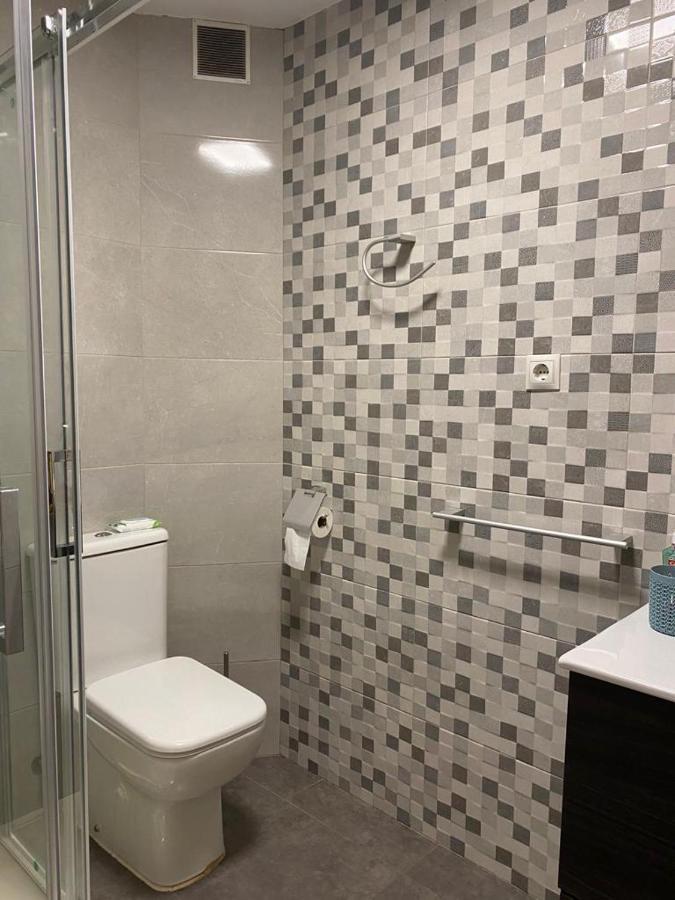 Habitacion Doble En Apartamento De 3 Habitaciones Salamanka Zewnętrze zdjęcie